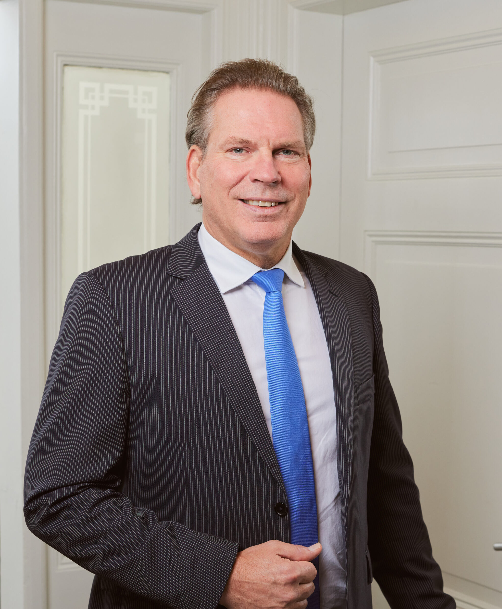 Simon de Lange AA RB